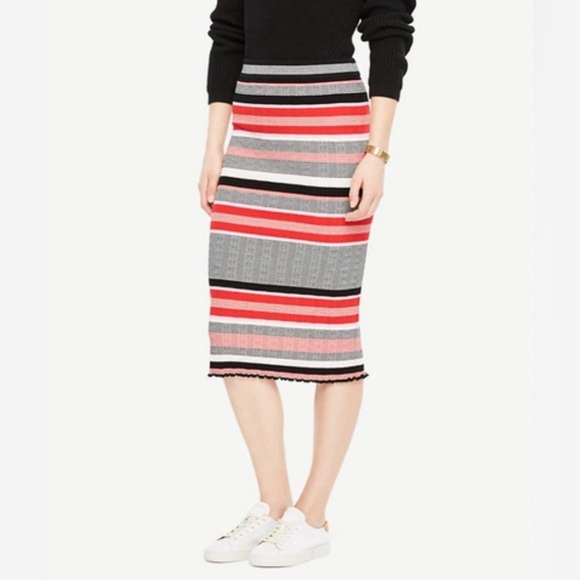 🆕 ANN TAYLOR STRIPED SWEATER PENCIL SKIRT IN BRIGHT SCARLET SZ LG - Picture 1 of 6
